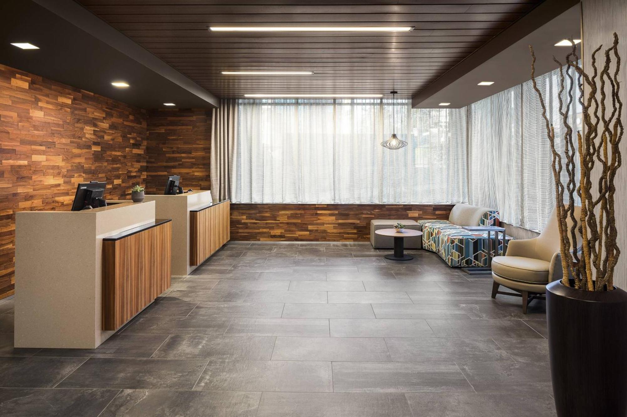 Courtyard By Marriott Seattle Northgate Otel Dış mekan fotoğraf